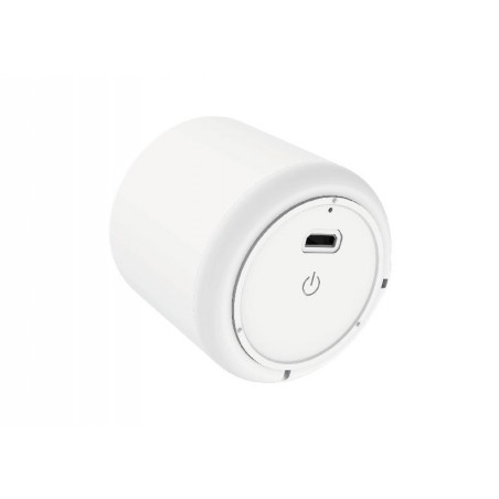 Vista inferiore del mini speaker NelQuieOra con pulsante power e ingresso micro USB