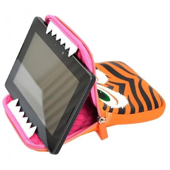 Supporto tablet con cover Hippo aperta, protezione antiurto