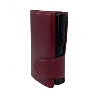 Portafoglio trifold rosso in pelle con protezione carte, vista angolare sinistra
