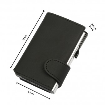 Portafoglio EasyCard nero con misure: altezza 10 cm, larghezza 6,5 cm, spessore 2,5 cm.