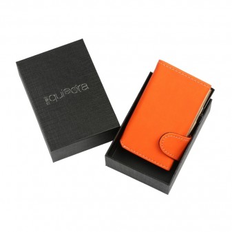 Portafoglio EasyCard in ecopelle arancione con cuciture bianche e chiusura a linguetta, in elegante confezione nera con logo NelQuieOra.