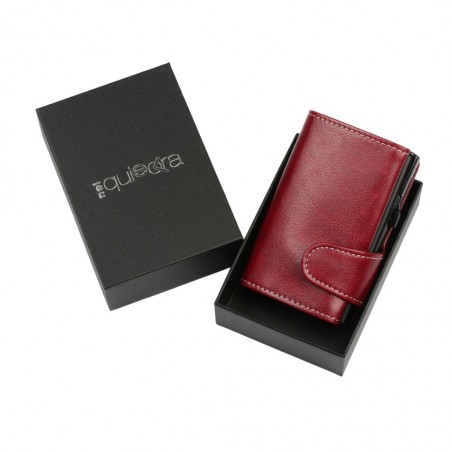 Portafoglio trifold rosso soft touch in confezione rigida nera con logo NelQuieOra.