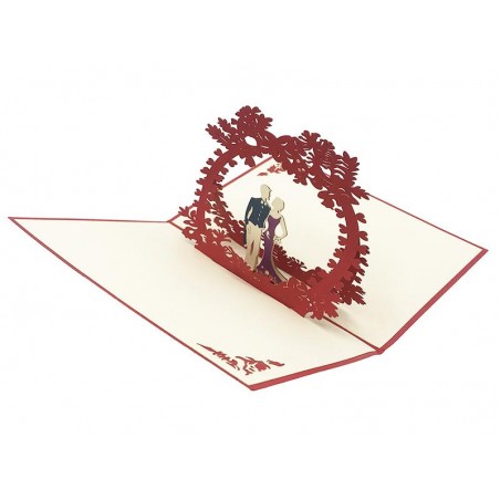 Biglietto Origami LOVE aperto con coppia sotto arco floreale rosso 3D