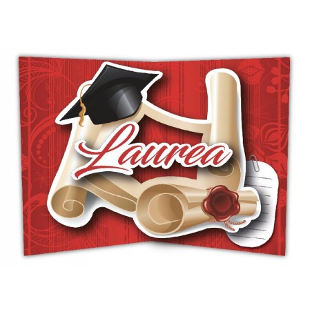 Interno biglietto laurea 3D con rotoli, sigillo ceralacca e scritta “Laurea”