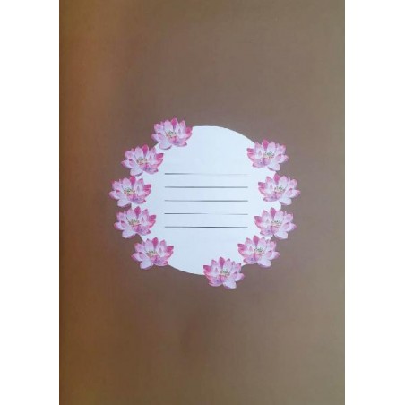 Biglietto pop-up 3D aperto con fiore di loto rosa tridimensionale e decorazioni laterali verdi